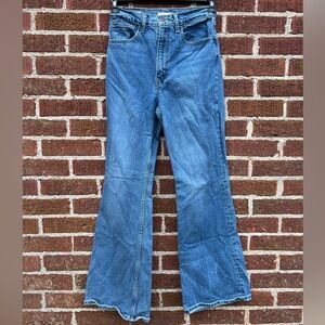 Levi’s Premium 70’s High Flare Jeans Size 27